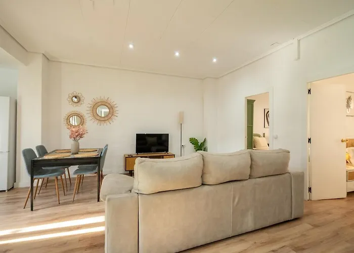 Chillout Area 2br 4p Relax Fast Wifi Pet Friendly * فالنسيا